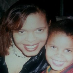 Meet your Posher, Kelley